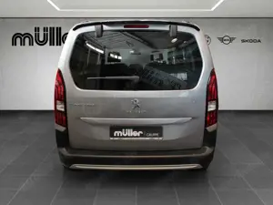 Peugeot Rifter L1 GT Elektromotor 136 Bild 4