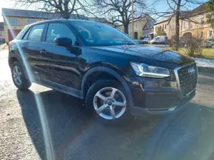 Audi Q2 30 TDI LED SHZ Preisreduziert !