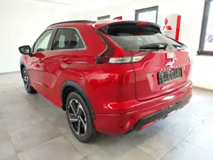 Mitsubishi Eclipse Cross Plug-In Hybrid 4WD Top PANO NAVI K Bild 4