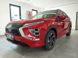 Mitsubishi Eclipse Cross Plug-In Hybrid 4WD Top PANO NAVI K Bild 3