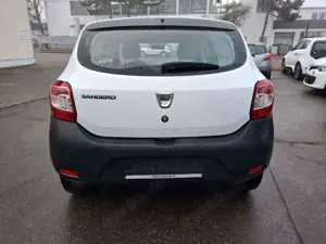Dacia Sandero Essentiel Bild 3