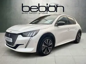 Peugeot 208 e- 136 (e-) GT Pack ACC KeyLess LED Navi Bild 3