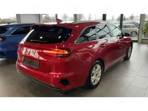 Kia Ceed SW / cee'd SW 1.5 T-GDI AHK Navi LED Kamera DAB CarPlay SHZ Lenk Bild 5