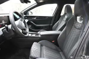 Volkswagen Passat Var 2.0 TDI Automatik R-Line 4Motion Bild 5