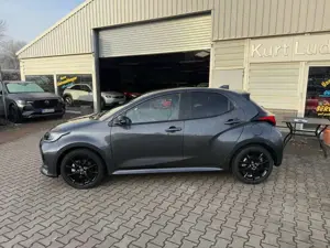 Mazda 2 Hybrid 2024 5HB 1.5L VVT-i 116 PS e-CVT FWD HOMURA Bild 4