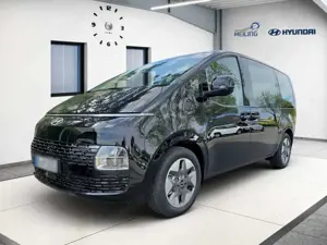 Hyundai STARIA Trend Hybrid 2WD