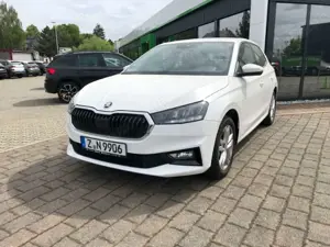 Skoda Fabia Selection PDC SmartLink SHZ Bild 2