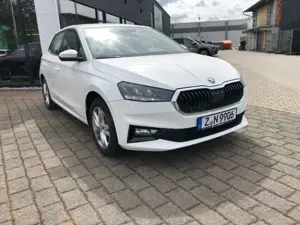 Skoda Fabia Selection PDC SmartLink SHZ Bild 3