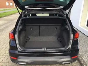 SEAT Arona 1.0 TSI DSG FR LED Kessy KAM AHK Bluetooth Bild 4