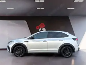 Volkswagen Taigo 1,5 TSI DSG R-Line Pano Navi Matrix Bild 3