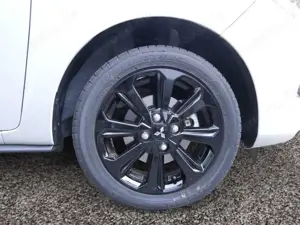 Mitsubishi Space Star 1.2 Edition+ Black KLIMA SHZ KAMERA Bild 5