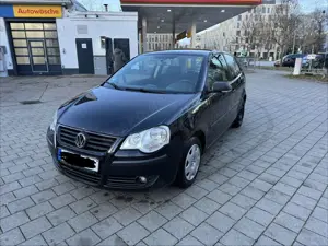 Volkswagen Polo 1.4, Tüv Neu, 8x bereifung, Sitzheizung, Tempomat Bild 3
