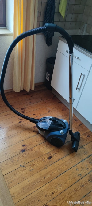Zyklon staubsauger Neuwertig 