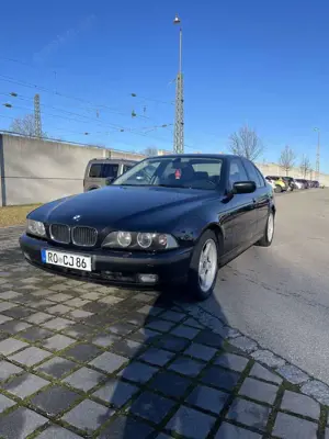 BMW 523 523i
