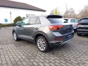 Volkswagen T-Roc Bild 3
