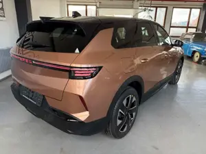 Opel Grandland X NEW Grandland 1.2 48V Mild-Hybrid 100kW GS Bild 3