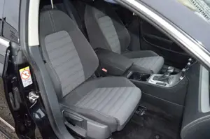 Volkswagen Passat CC *Automatik*Navi* Bild 3