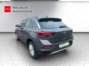 Volkswagen T-Roc Life Navi, Klimaautomatik, Allwetterräder Bild 3