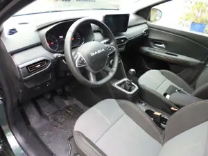 Dacia Sandero Stepway TCe90 CVT EXTREME Keyless Go PDC VO:+hi. Bild 4