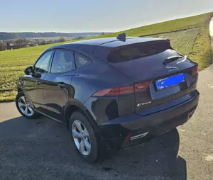 Jaguar E-Pace S AWD Bild 5