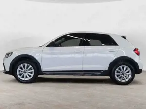 Audi A1 25 TFSI Schaltgetriebe SITZHEIZUNG Bild 3