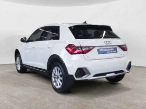 Audi A1 25 TFSI Schaltgetriebe SITZHEIZUNG Bild 4