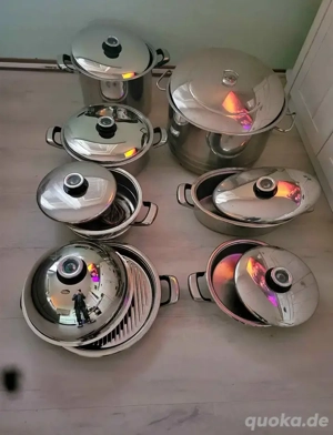 Topf und Pfanne aus Edelstahl 18 10