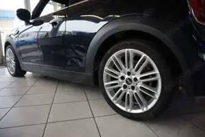 MINI Cooper COOPER 1,5 CAMDEN LEDER NAVI LED SHZ TEMPOMAT 17" Bild 5