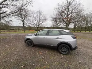 Peugeot 3008 BlueHDi 130 Stop  Start Active Bild 2