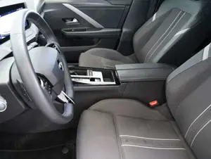 Opel Astra L 1.2 Turbo Sports Tourer GS AHK Bild 5