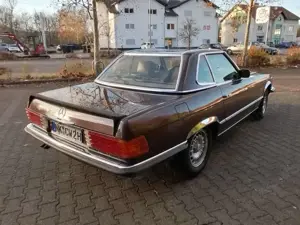 Mercedes-Benz SL 380 R107 Bild 5