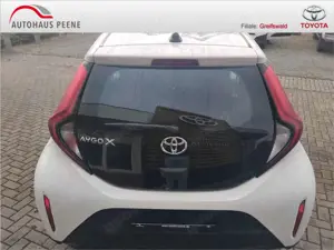 Toyota Aygo X 1.0 Play KLIMA PDC KAMERA ACC Bild 4