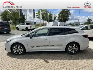 Toyota Corolla Touring Sports 2.0 Hybrid Teamplayer Bild 3