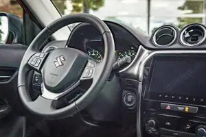 Suzuki Vitara 1.4 Boosterjet Hybrid Allgrip 6AT Comfort Bild 4