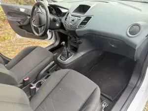 Ford Fiesta Trend--EIN ZYLINDER LÄUFT NICHT Bild 4