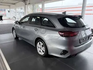 Kia Others CEED_SW 1.5T DCT7 VIS KOMF NAV Bild 4