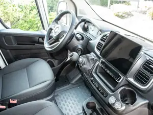 Opel Movano Cargo L2H2 103kw 2,2 BlueHDI *RFK*AHK*NAV* Bild 4