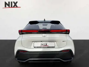 Toyota C-HR 2.0 Hybrid Teamsplayer + Technik-P. Bild 4