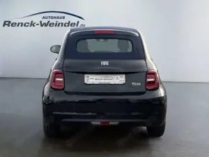 Fiat 500e Klimaautom Fahrerprofil DAB Ambiente Beleuchtung Bild 4