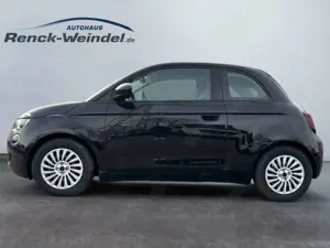 Fiat 500e Klimaautom Fahrerprofil DAB Ambiente Beleuchtung Bild 2
