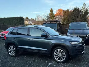 Skoda Karoq Style 4x4 LED/DAB/ACC/digit.Kombi. Bild 3