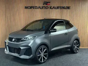 Aixam GTI Sport / Matt Grau / 8 PS / Full Led / Rückfahrk