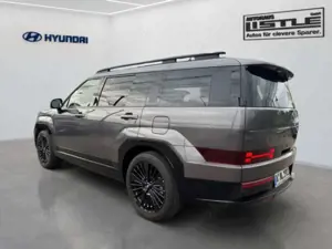 Hyundai SANTA FE HEV 1.6 T-GDI Blackline Glas-Schiebedach Digital K Bild 4