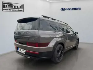 Hyundai SANTA FE HEV 1.6 T-GDI Blackline Glas-Schiebedach Digital K Bild 3