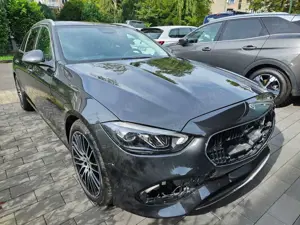 Mercedes-Benz C 180 C -Klasse T-Modell C 180 T/PANO/KLIMA