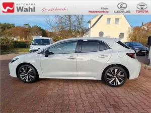Toyota Corolla 1.8 Hybrid Teamplayer Bild 3