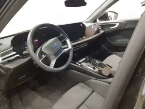 Audi A5 Avant TDI quattro 150 kw S tronic AHK, Tech plus Bild 3