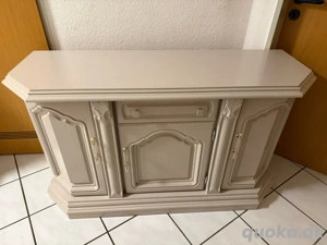 kommode in beige gold 