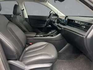 MG HS Lux HEV 1.5 MY25 Klima SHZ Memory 360* Einparkhilf Bild 3