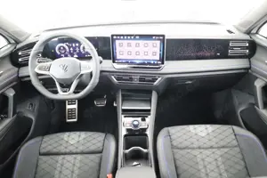 Volkswagen Tiguan 2.0 TSI 195 kW 4Motion R-Line DSG 4M Black, AHK... Bild 4